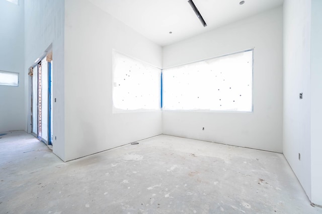 207 W 33rd St, Houston, TX 77018 - view of spare room