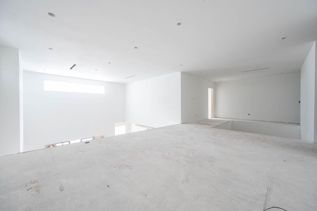 207 W 33rd St, Houston, TX 77018 - view of unfurnished room