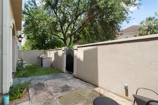 5507 Val Verde St, Houston, TX 77056 - view of patio / terrace