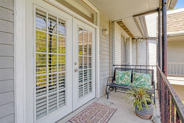 3300 Yorktown St Unit 24, Houston, TX 77056 - balcony with french doors