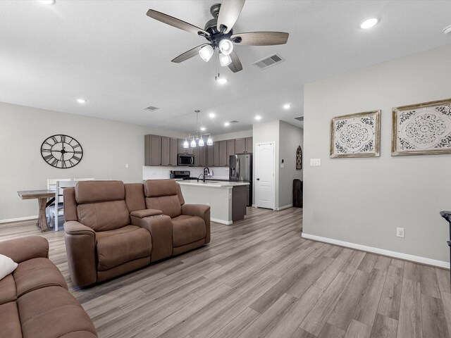 1006 Camellia Hills Ln, La Marque, TX 77568 - photo 13
