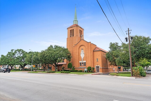 1511B Crockett St, Houston, TX 77007 - photo 32