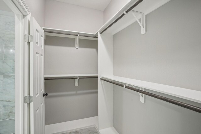 2407 Juliet St, Pasadena, TX 77502 - view of walk in closet