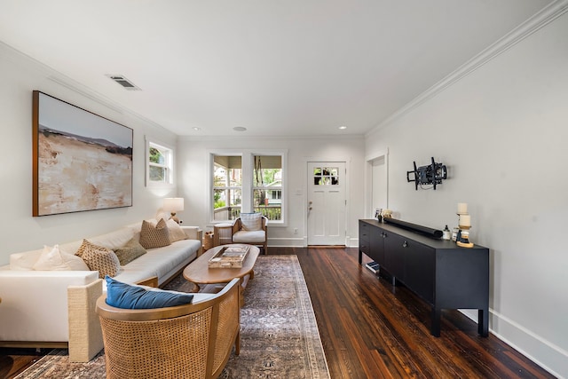 714 Merrill St, Houston, TX 77009 - living room featuring hardwood / wood-style floors, ornamental molding, baseboards, and recessed lighting