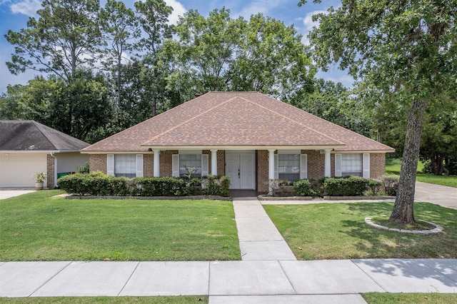 3301 Savell Dr, Baytown, TX 77521 - photo 1