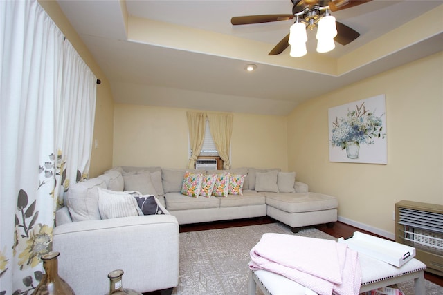 4604 Octavia St, Houston, TX 77026 - living area featuring a ceiling fan, wood finished floors, heating unit, baseboards, and recessed lighting