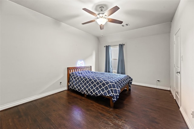 6 Volerran Path Ln, Missouri City, TX 77459 - bedroom featuring baseboards, wood finished floors, and ceiling fan
