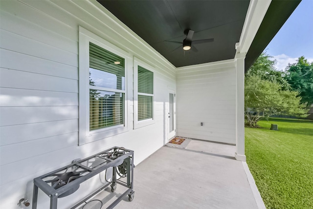 4917 Pleasure Lake Dr, Willis, TX 77318 - view of patio featuring a ceiling fan