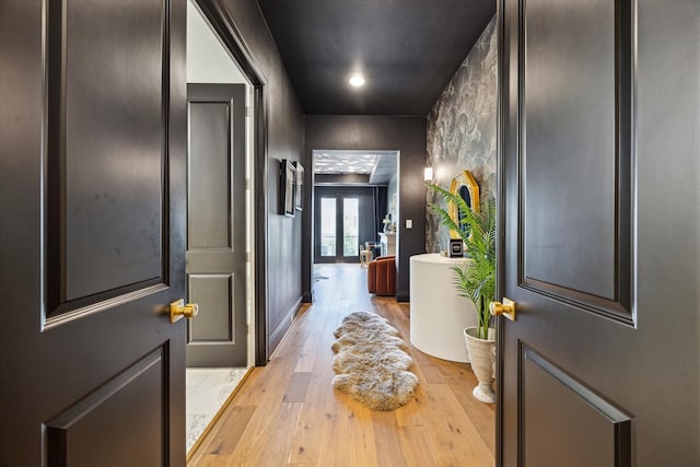 619 W 26th St, Houston, TX 77008 - entrance foyer featuring light wood-type flooring and recessed lighting