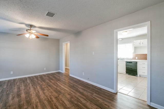 10201 Homestead Rd, Houston, TX 77016 - photo 9
