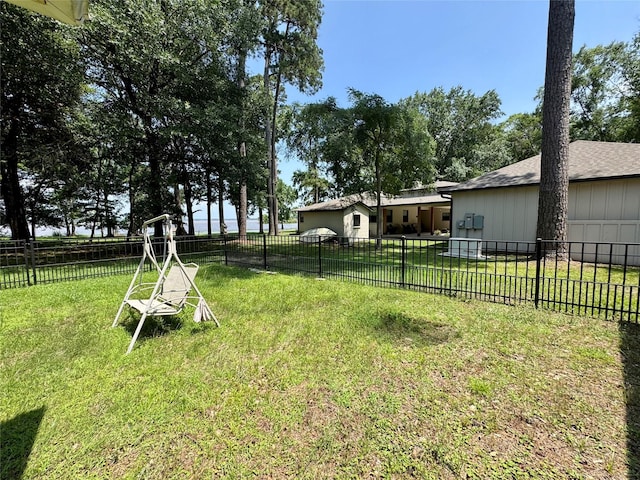 86 Huntington, Trinity, TX 75862 - view of yard