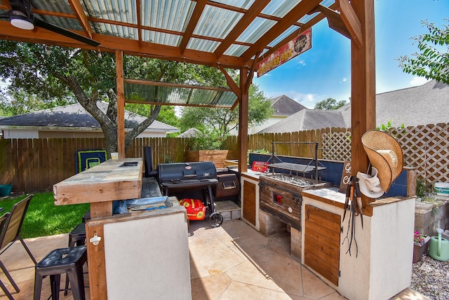 9611 Haven Crossing Ct, Houston, TX 77065 - fenced backyard featuring a patio