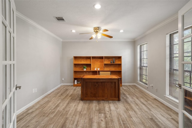 14515 Redbud Valley Trl, Houston, TX 77062 - unfurnished office with light wood-style floors, baseboards, crown molding, ceiling fan, and recessed lighting