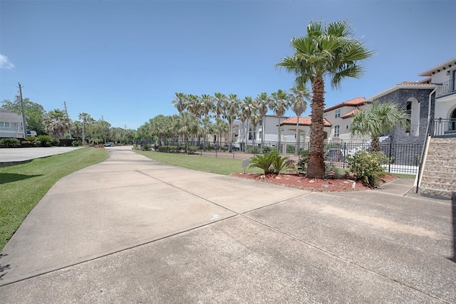 2242 Marina Way, League City, TX 77565 - view of property's community featuring a residential view