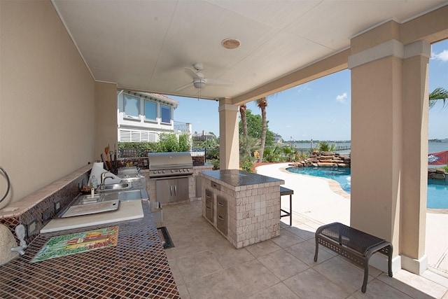 2242 Marina Way, League City, TX 77565 - view of patio / terrace featuring ceiling fan and a sink