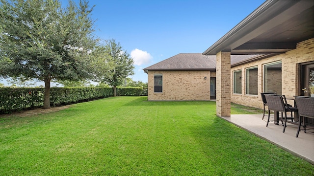 810 Sunbeam Creek Ct, Richmond, TX 77406 - view of yard featuring a patio area