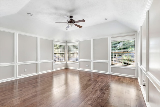 3911 Misty Gardens Ct, Kingwood, TX 77339 - unfurnished sunroom featuring vaulted ceiling