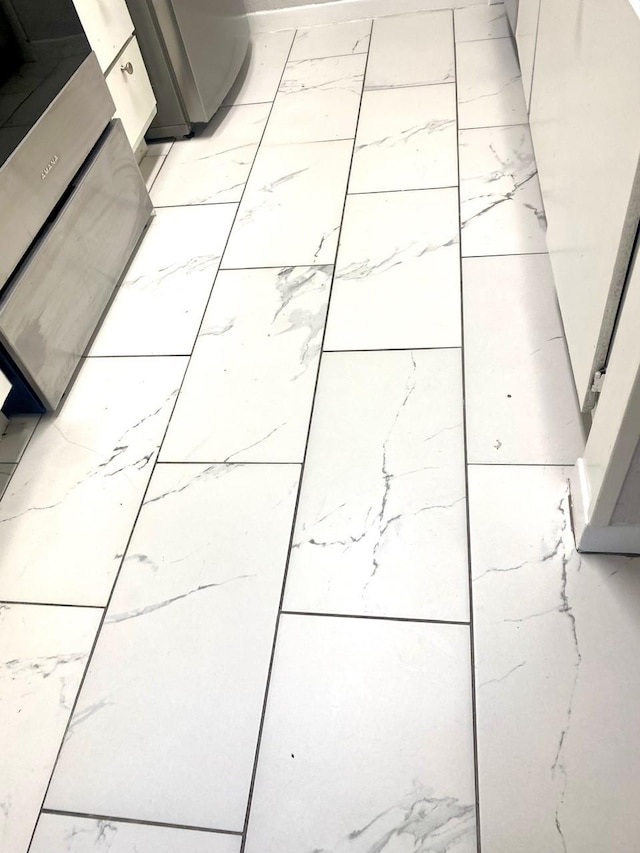 9000 Bissonnet St Unit 707, Houston, TX 77074 - kitchen view