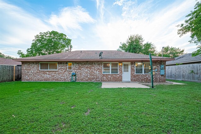 4210 Mona Lee Ln, Houston, TX 77080 - rear view of property featuring a patio area and brick siding
