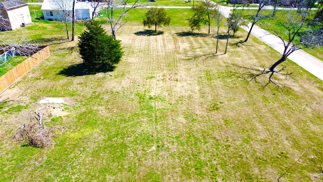 2502 28th St, Dickinson, TX 77539