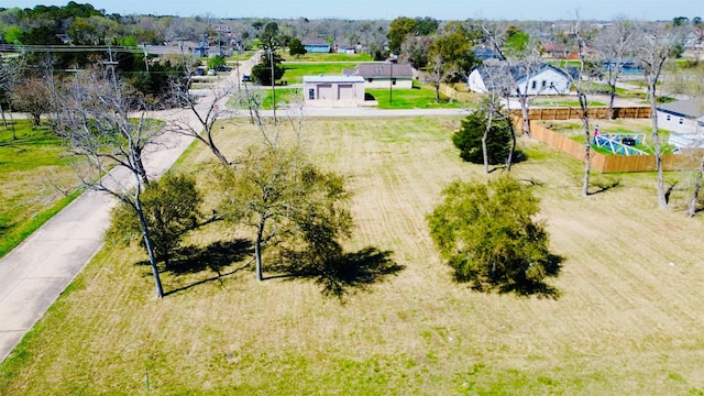 2502 28th St, Dickinson, TX 77539