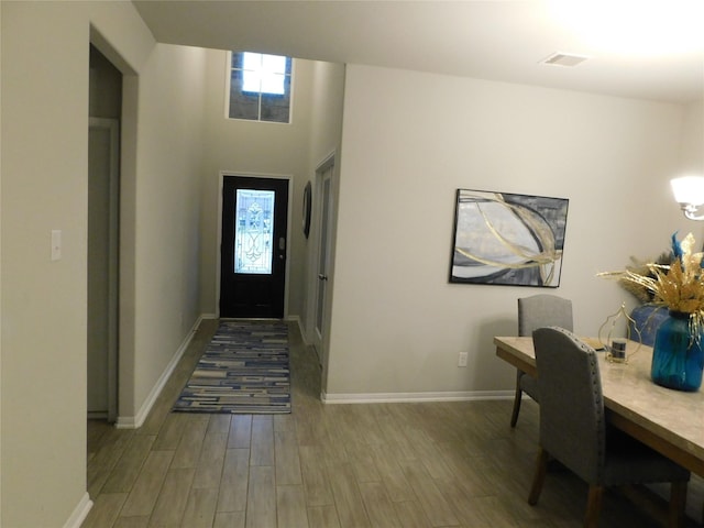14827 Fairy Tern Ln, Houston, TX 77049 - foyer featuring wood finished floors and baseboards