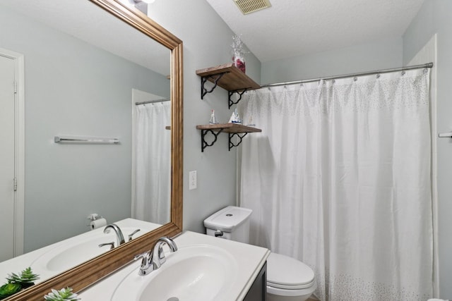 5023 Rocky Manor Ln, Katy, TX 77449 - full bathroom featuring vanity, toilet, and a shower with shower curtain
