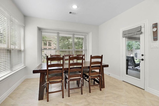 266 Overland Trce, Montgomery, TX 77316 - dining area featuring plenty of natural light, baseboards, and recessed lighting