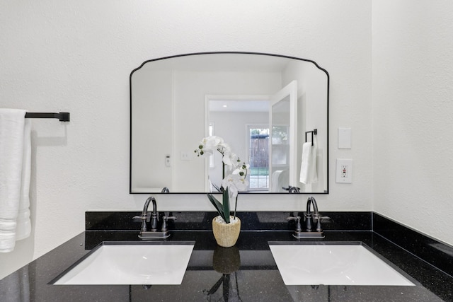 10328 Shadow Oaks Dr, Houston, TX 77043 - bathroom featuring double vanity