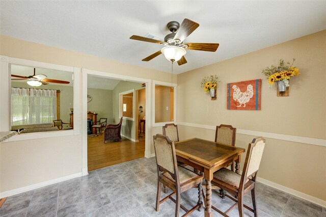 2465 Ryan Dr, Alvin, TX 77511