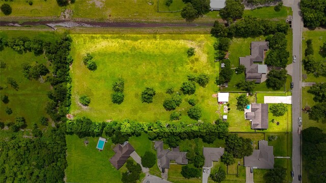 2465 Ryan Dr, Alvin, TX 77511 - drone / aerial view