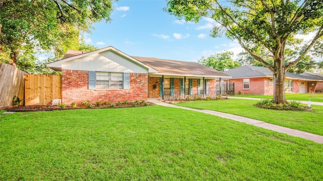5007 Redstart St, Houston, TX 77035 - single story home with covered porch and brick siding