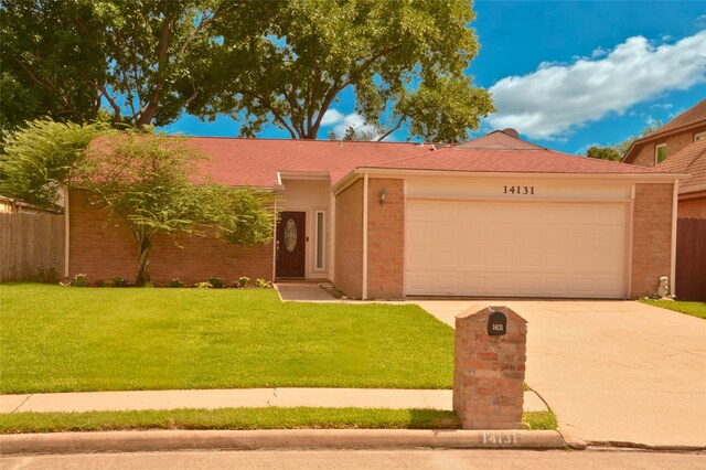 14131 Sandfield Dr, Houston, TX 77077 - photo 1