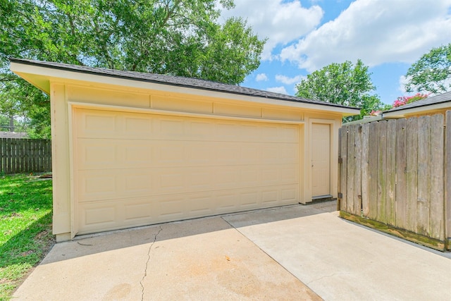 1510 Elmscott Dr, Sugar Land, TX 77498 - view of detached garage