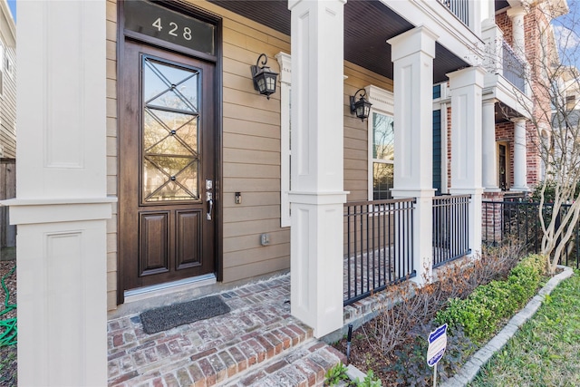 428 W 26th St, Houston, TX 77008 - entrance to property featuring covered porch
