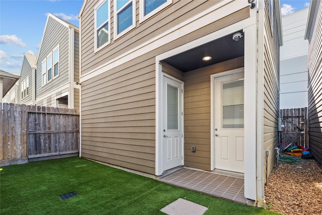 428 W 26th St, Houston, TX 77008 - view of doorway to property