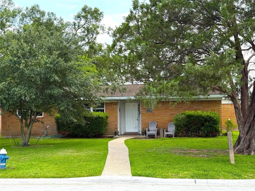 13302 Bretagne Dr, Houston, TX 77015 - photo 1