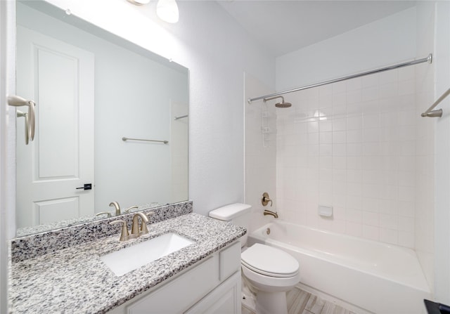 7822 Taronga Ln, Richmond, TX 77407 - full bathroom featuring vanity, shower / bath combination, and toilet