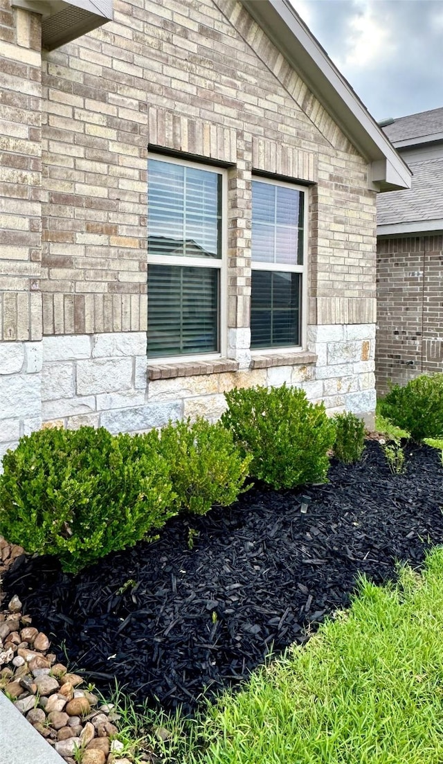 13909 Payette Arbor Ct, Conroe, TX 77384 - exterior view of brick siding