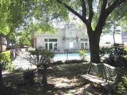 2207 S Braeswood Blvd S Unit 43B, Houston, TX 77030 - view of home's community with a swimming pool