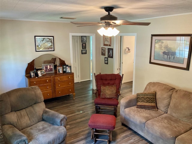 421 W 13th St, Shiner, TX 77984 - photo 6