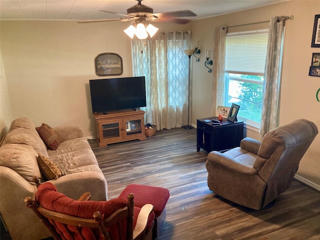 421 W 13th St, Shiner, TX 77984 - photo 7