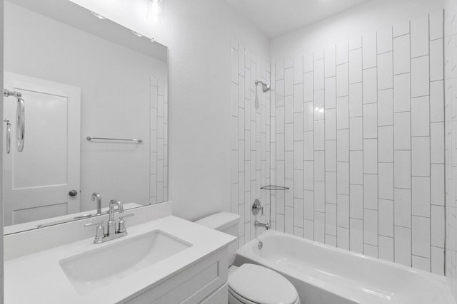 12219 Browning Dr, Montgomery, TX 77356 - full bathroom featuring toilet, vanity, and shower / bathtub combination