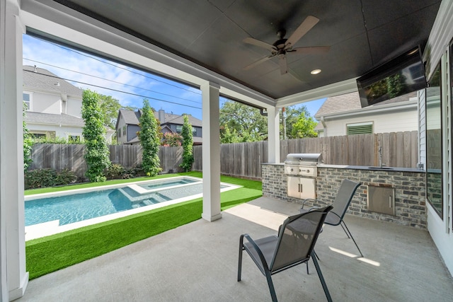 1610 Woodcrest Dr, Houston, TX 77018 - fenced backyard featuring ceiling fan, a patio area, and a pool with connected hot tub