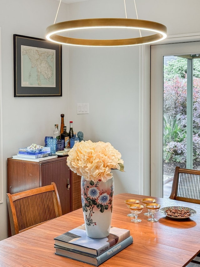 2101 Banks St, Houston, TX 77098 - view of dining area
