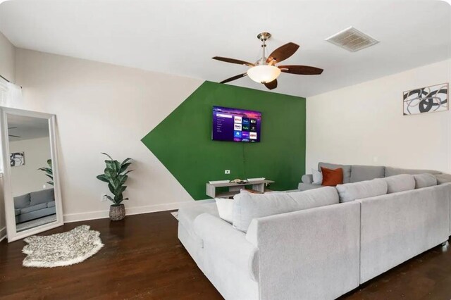 1609 Palcio Real Dr, Houston, TX 77047 - living room with a ceiling fan, wood finished floors, and baseboards