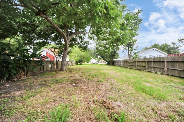 111 6th Ave N, Texas City, TX 77590 - photo 7