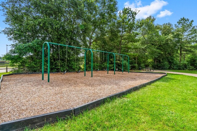 3713 Shady Elk Ct, Conroe, TX 77301 - community playground with a lawn