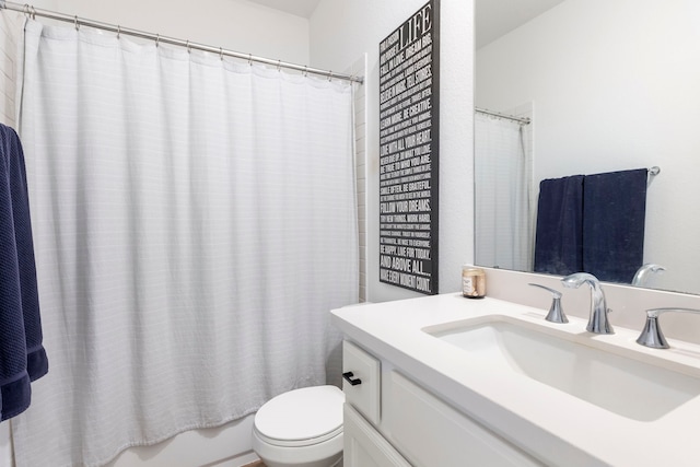 221 Sky Top Dr, Montgomery, TX 77316 - full bathroom with vanity, toilet, and shower / bath combo