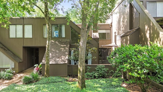 137 Litchfield Ln, Houston, TX 77024 - view of back of house